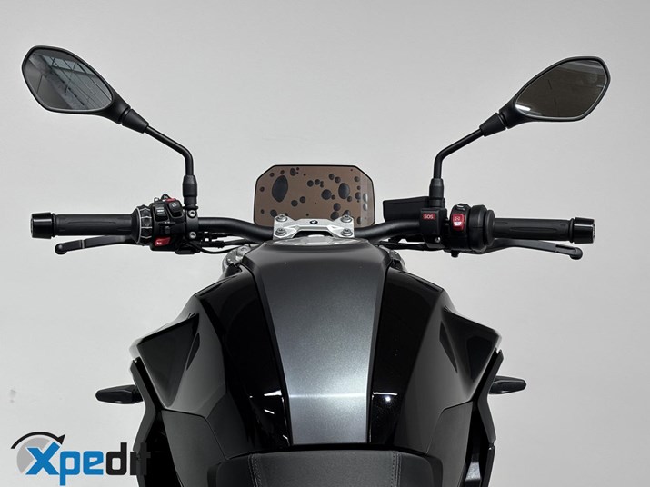 BMW F 900 R BMW F 900 R